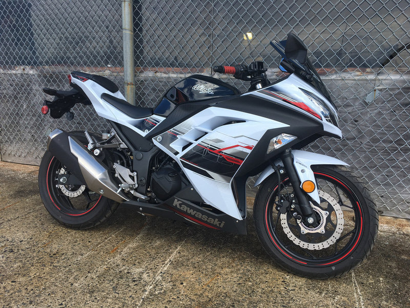 2014 Kawasaki Ninja 300 ABS SE