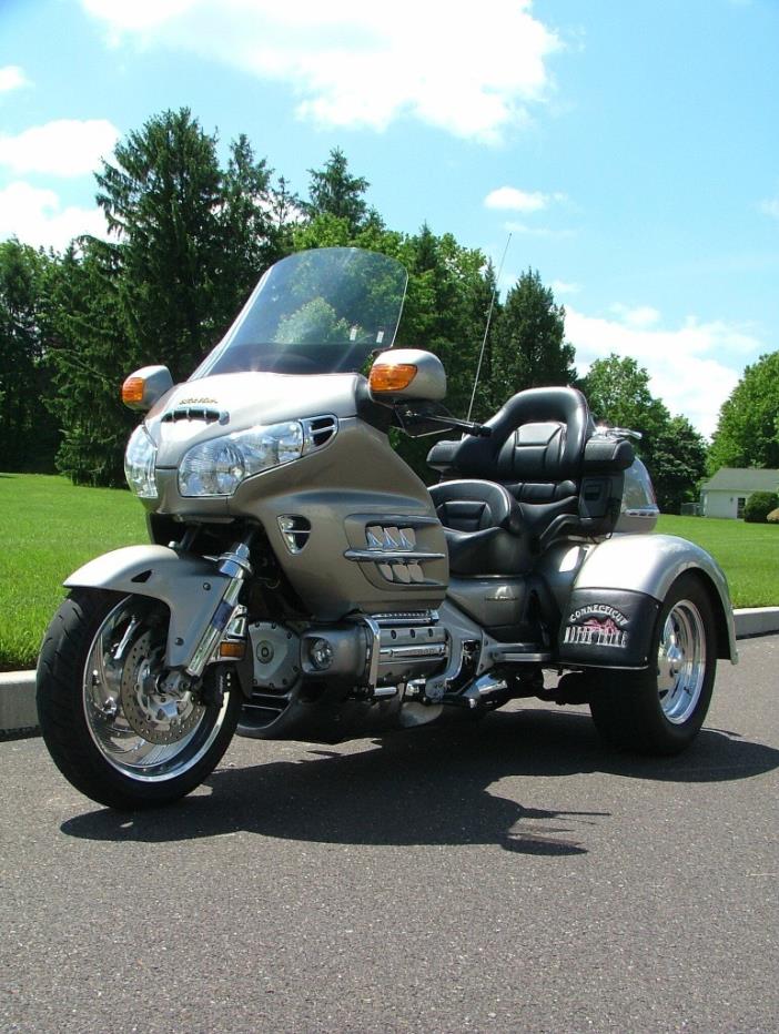 2002 Honda GOLD WING 1800