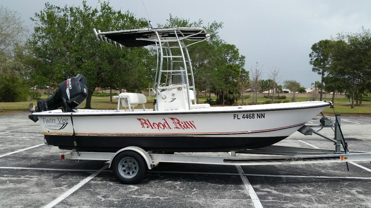 2008 Twin Vee 19 Bay Cat