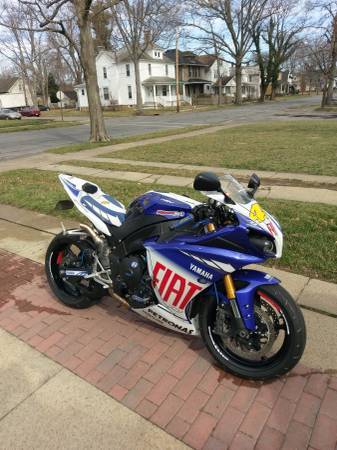 2010 Yamaha YZF R1