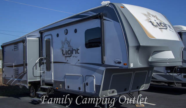 2017 Open Range LIGHT 293RLS