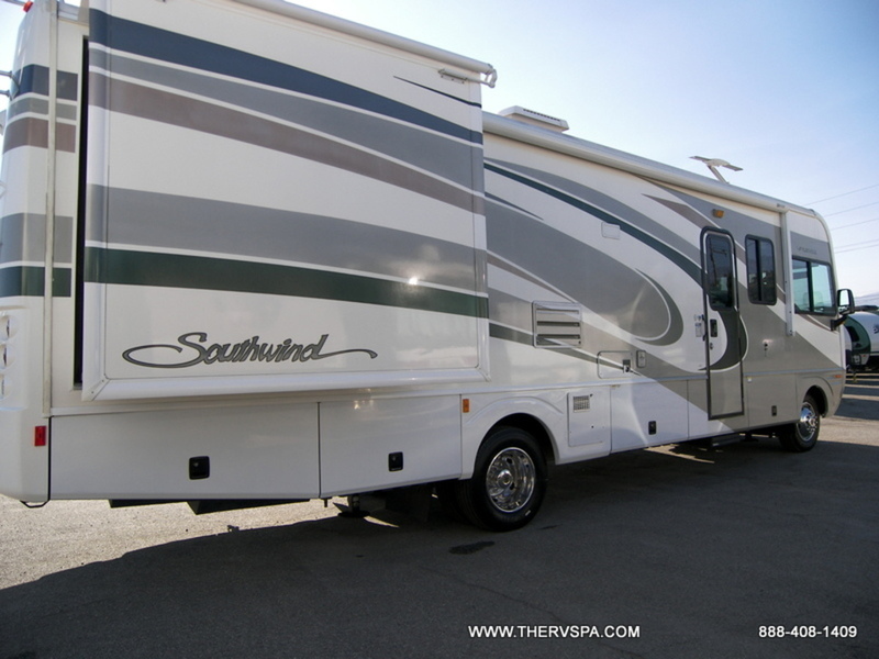 2005 Fleetwood SOUTHWIND 32VS