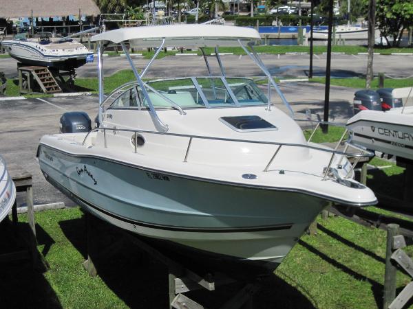 2004 Triton 2690 WA