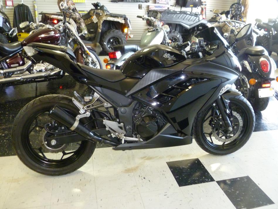 2013 Kawasaki NINJA 300