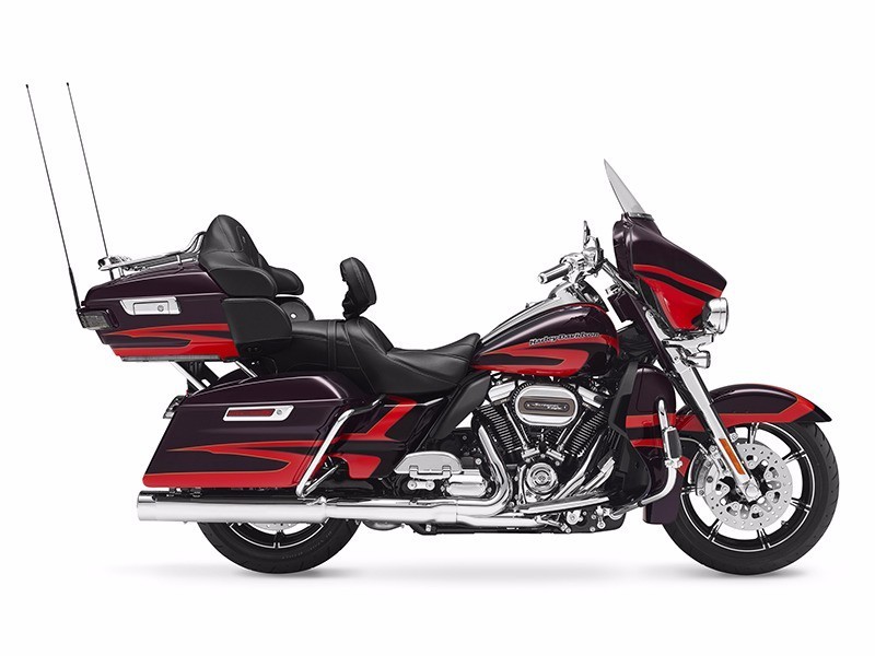 2017 Harley-Davidson FLHTKSE CVO Limited