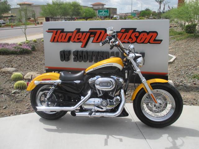 2011 Harley-Davidson Sportster 1200 Custom