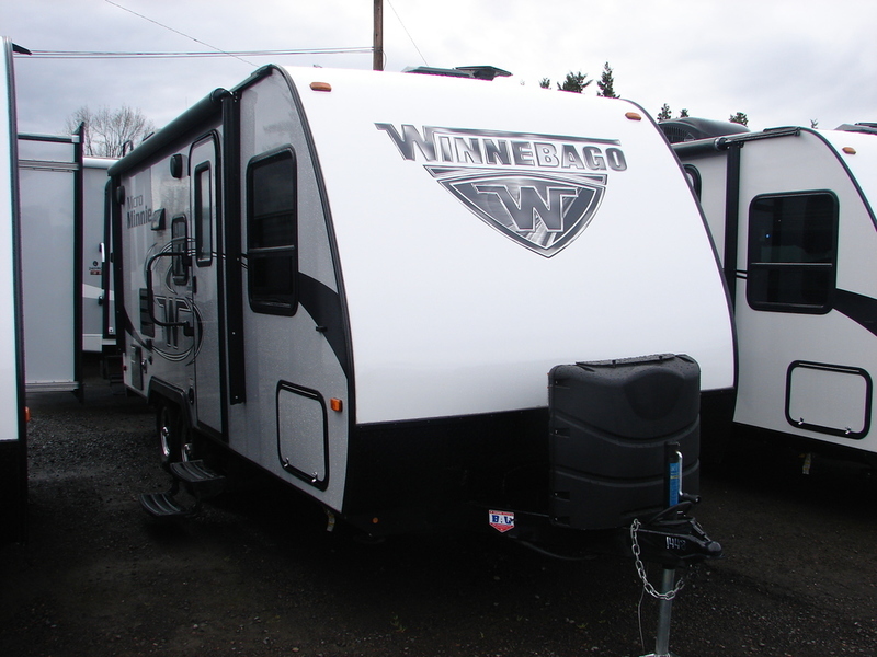 2017 Winnebago Micro Minnie 2106DS