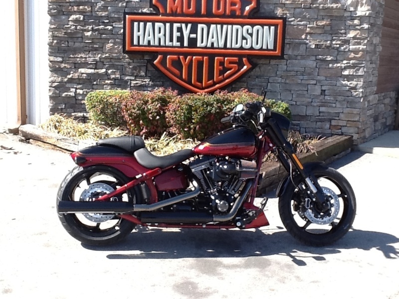 2017 Harley-Davidson FXSE - CVO Pro Street Breakout