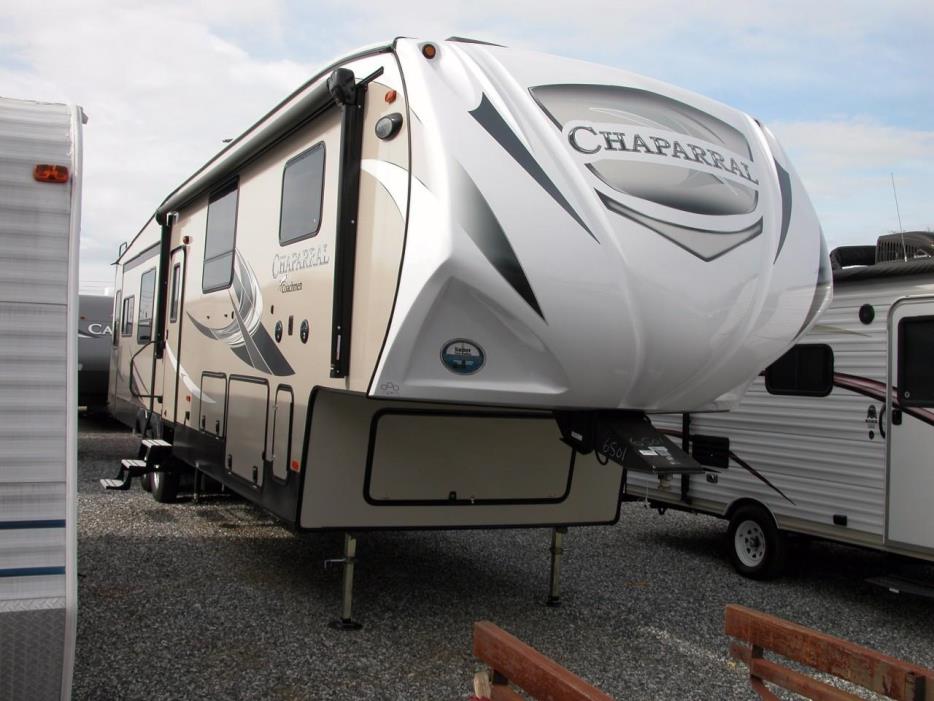 2017 Chaparral CHF392MBL