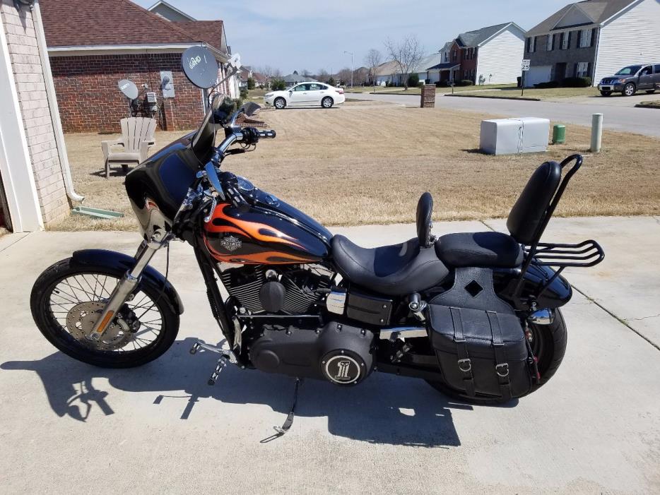 2011 Harley-Davidson DYNA