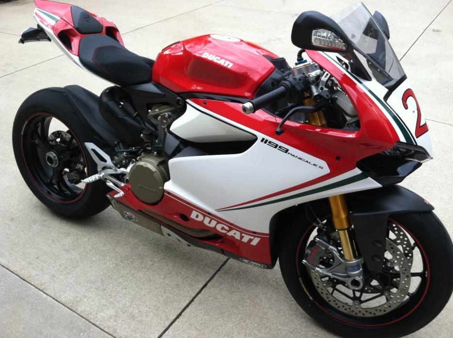 2012 Ducati SUPERBIKE S TRICOLORE