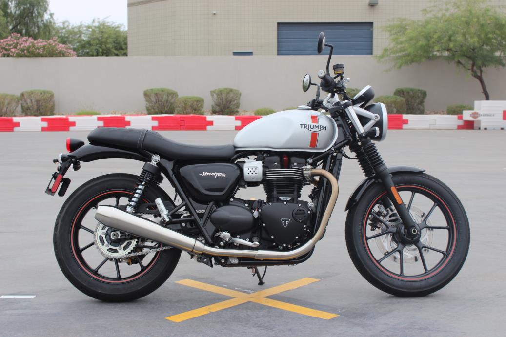 2017 Triumph STREET TWIN