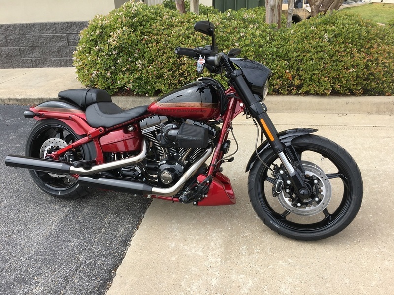 2017 Harley-Davidson FXSE - CVO Pro Street Breakout