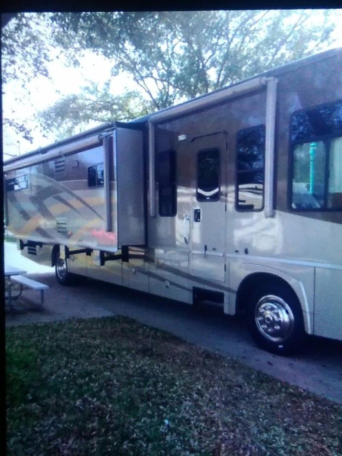 2008 Winnebago DESTINATION 39W