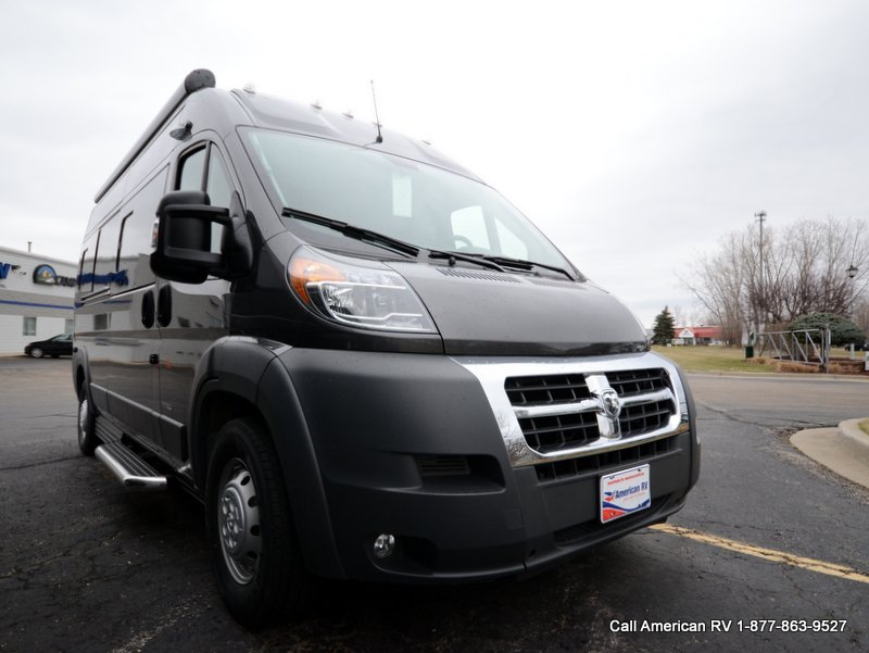 2017 Roadtrek Simplicity SRT