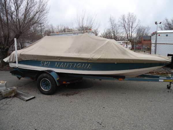 1995 Correct Craft Ski Nautique Signature