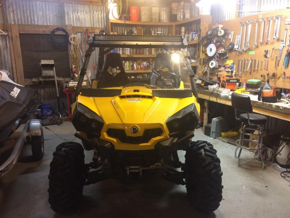 2012 Can-Am COMMANDER 800R
