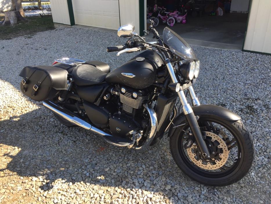 2014 Triumph THUNDERBIRD STORM ABS