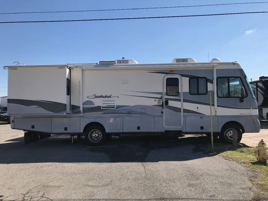 2002 Fleetwood SOUTHWIND 32V