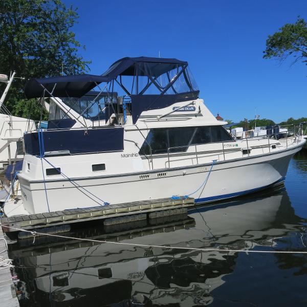 1988 Mainship 36 Double Cabin