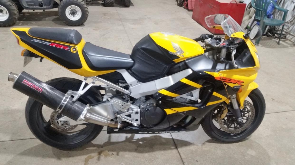 2000 Honda CBR 929RR