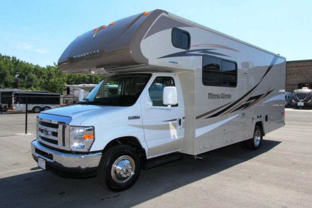 2017 Winnebago MINNIE WINNIE 25B