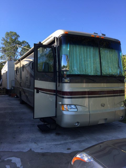 2005 Monaco KNIGHT 36PST