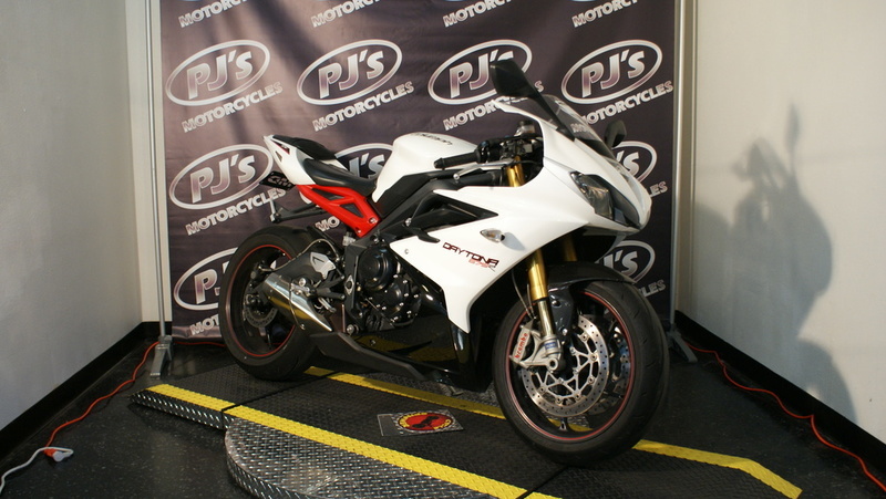 2014 Triumph Daytona 675R