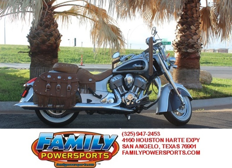 2016 Indian Chief Vintage Star Silver and Thunder Black