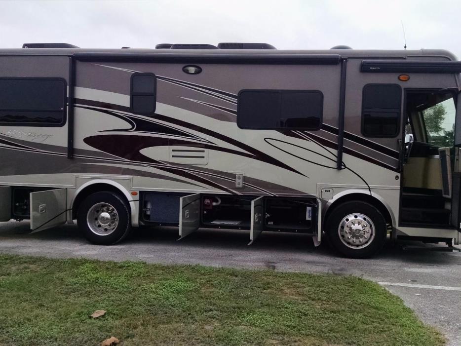 2012 Tiffin Motorhomes ALLEGRO BREEZE 28BR