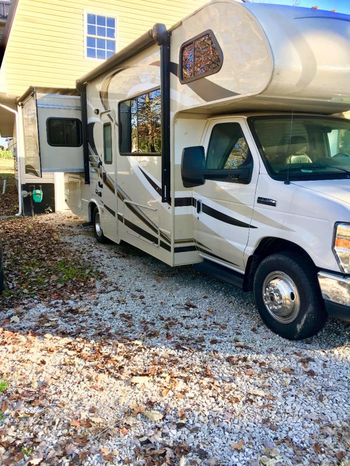 2015 Thor Motor Coach CHATEAU 26A