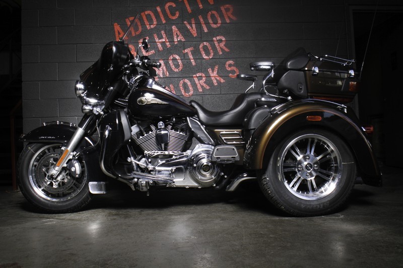 2013 Harley-Davidson FLHTCUTG ULTRA CL ANNIV