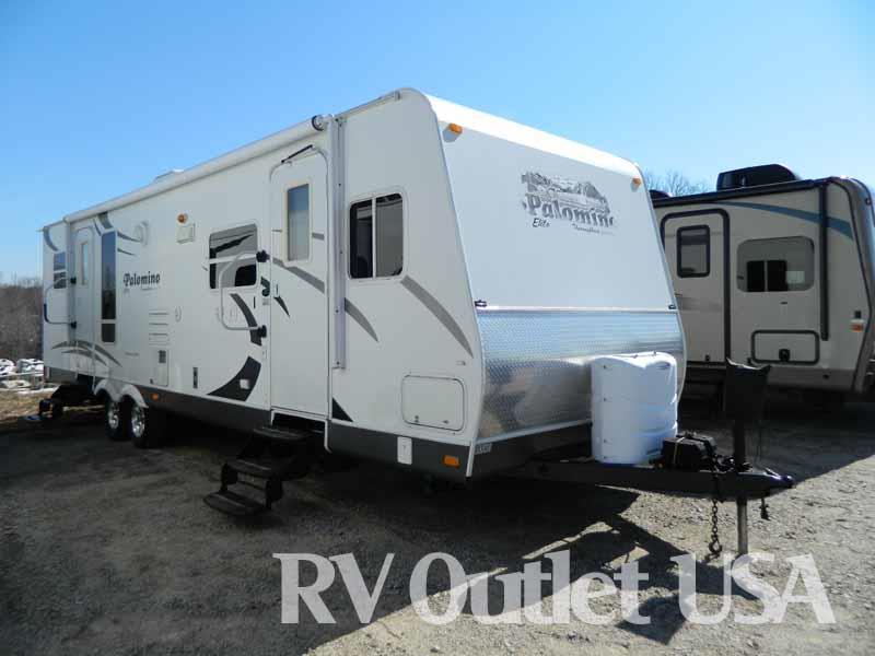 2010 Palomino Thoroughbred T829-FLS