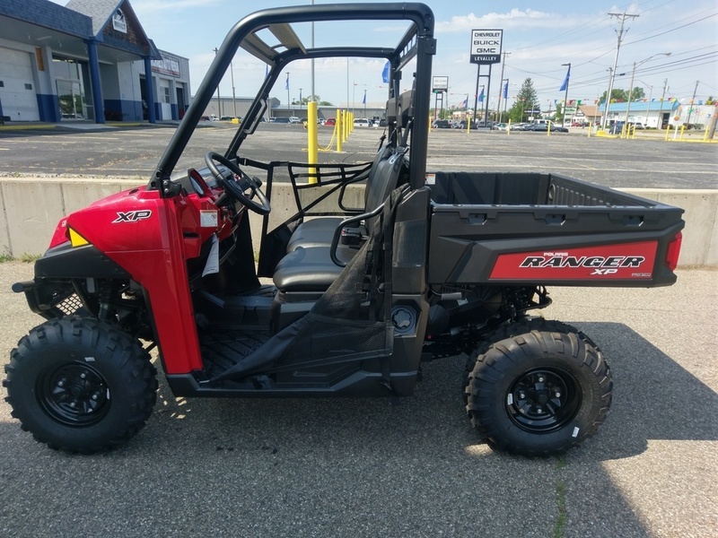 2016 Polaris RANGER XP 900 EPS Solar Red