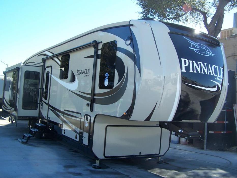 2017 Jayco Pinnacle 36KPTS