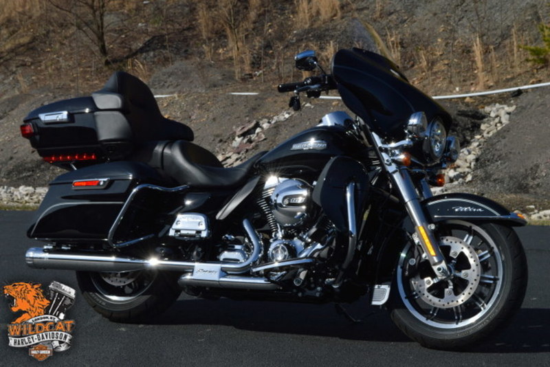 2015 Harley-Davidson FLHTCU - Electra Glide Ultra Classic