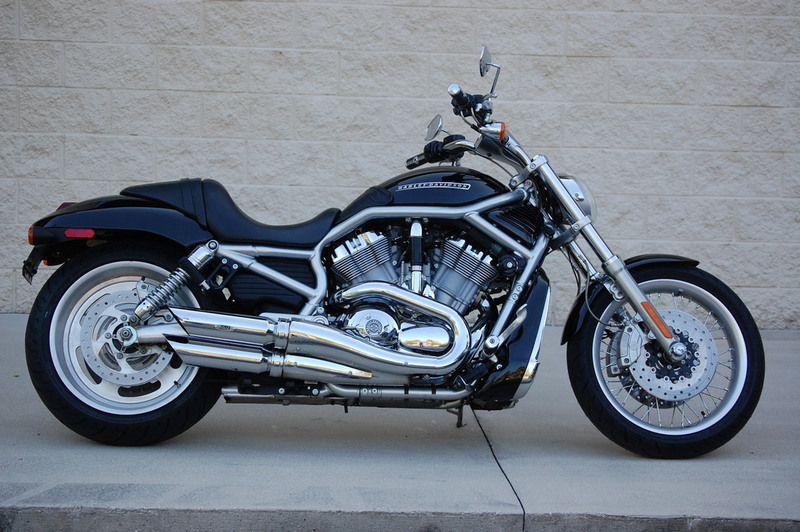 2010 Harley-Davidson VRSCAW - V-Rod