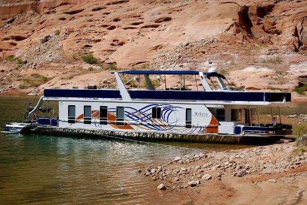 2006 Sharpe Houseboat Makena Share