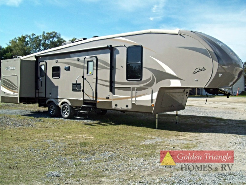 2016 Shasta Rvs Phoenix 35BH