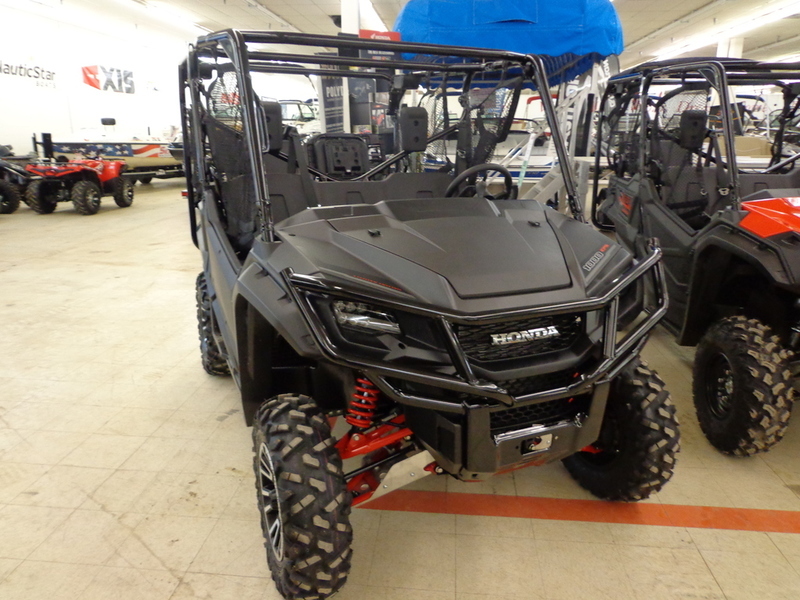 2017 Honda Pioneer 1000-5 Limited Edition