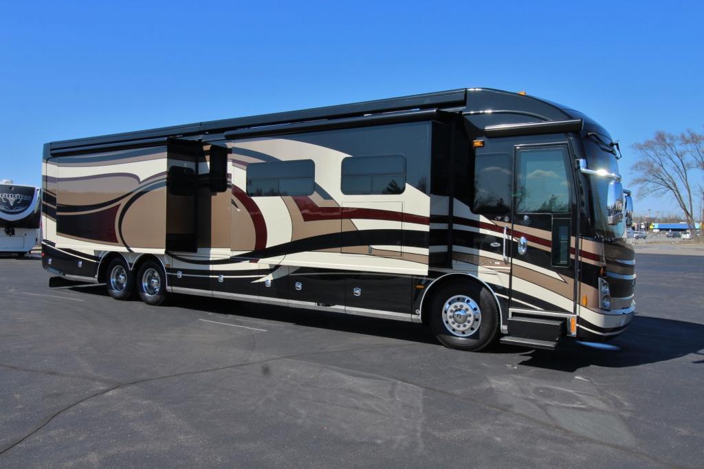 2015 American Coach American Tradition 45T