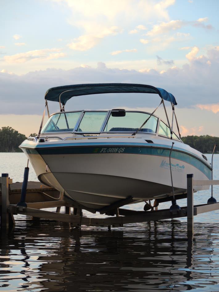 1990 Mastercraft Maristar