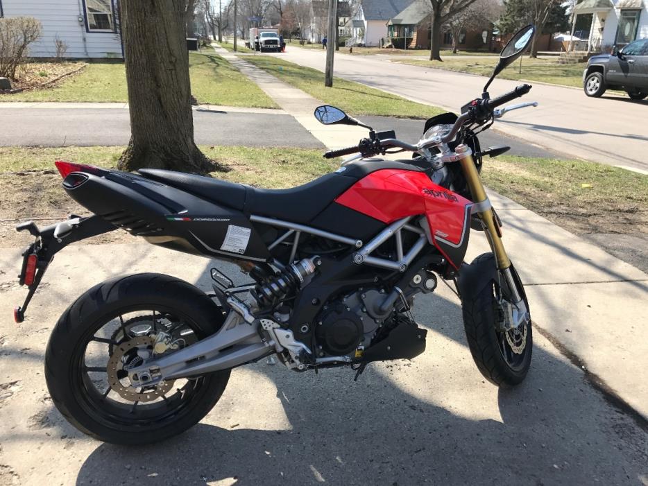 2014 Aprilia DORSODURO 750