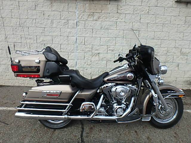 2004 Harley-Davidson FLHTCUI Ultra Classic Electra Glide