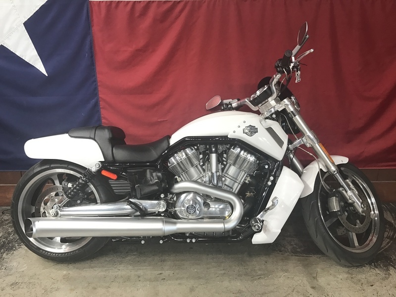 2016 Harley-Davidson VRSCF - V-Rod Muscle