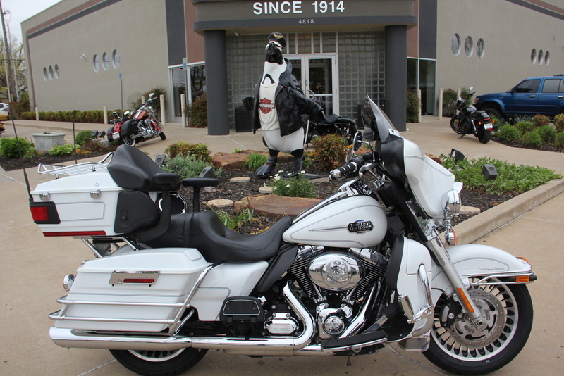 2012 Harley-Davidson FLHTCU - Electra Glide Ultra Classic