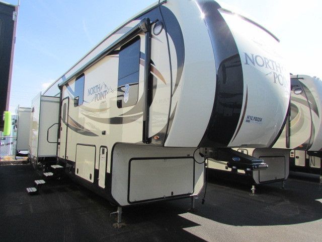 2017 Jayco NORTH POINT 375BHFS