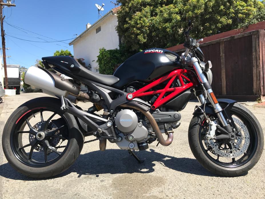 2014 Ducati Monster 796