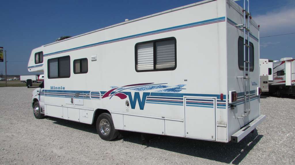 2000 Winnebago Minnie Winnie 29U