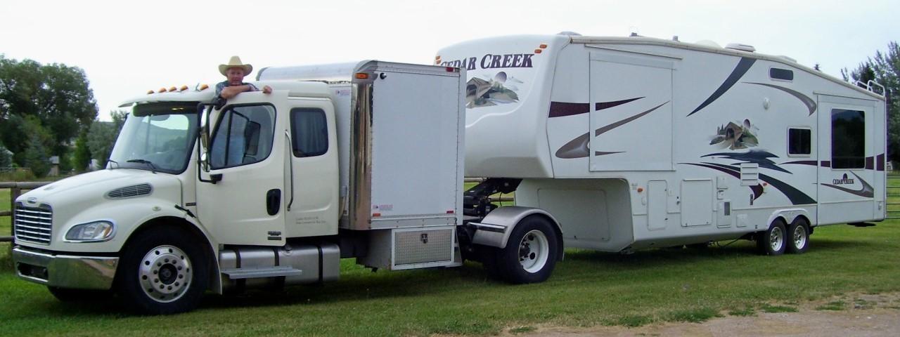 2008 Forest River CEDAR CREEK FIFTH WHEEL 36RE